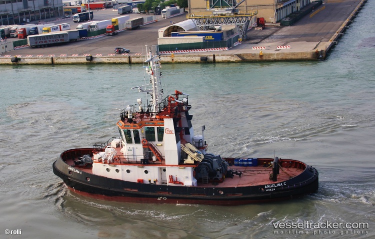 Angelina-C - [tug.salvage_tug] vessel