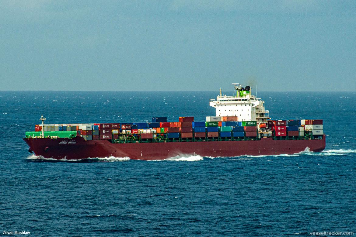 Grace-Bridge - Container Ship vessel