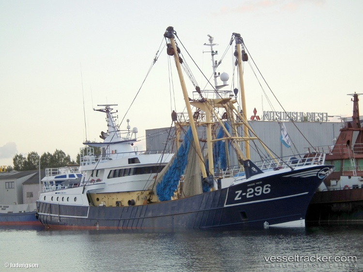 Z-296 - Fishing Vessel vessel
