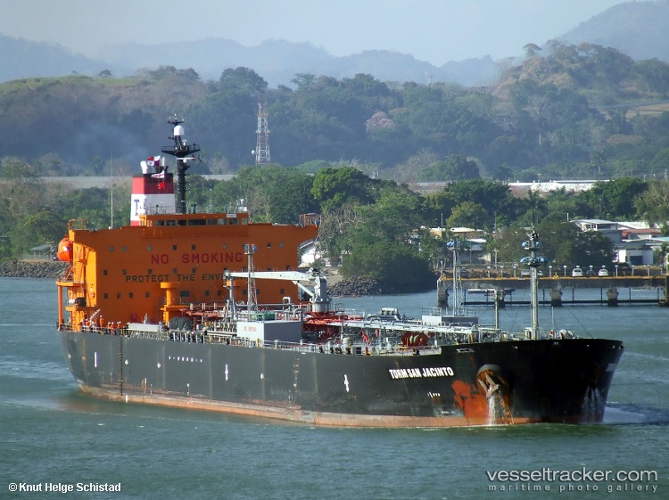 Iris - Crude Oil Tanker vessel