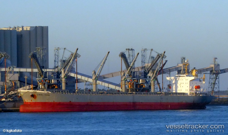 Viva-Cosmos - Ore Carrier vessel