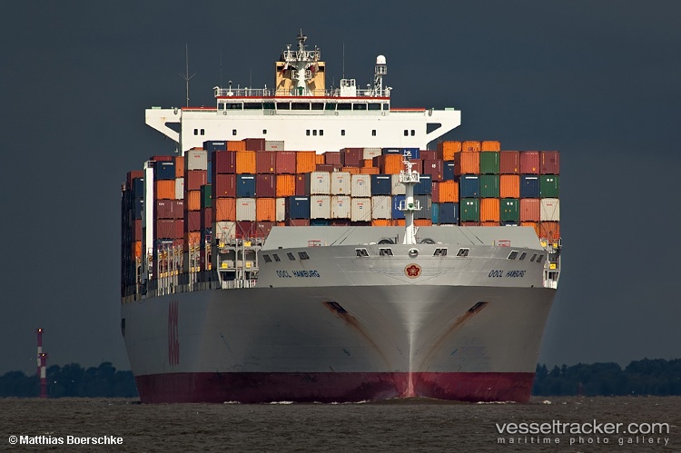 Oocl-Hamburg - Container Ship