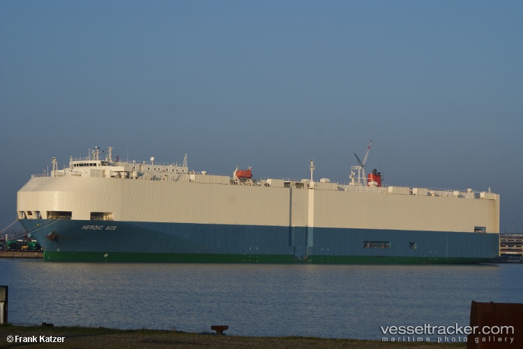 Heroic-Ace - Vehicles Carrier vessel