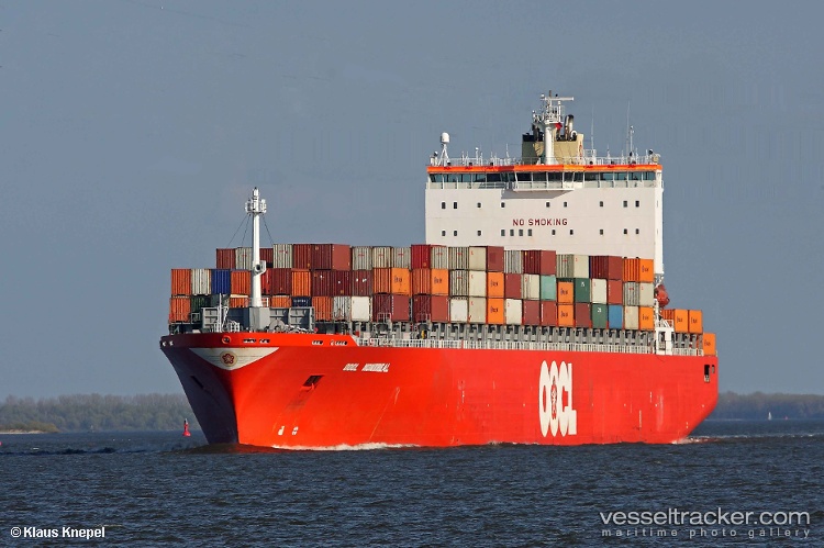 Oocl-Montreal - Container Ship