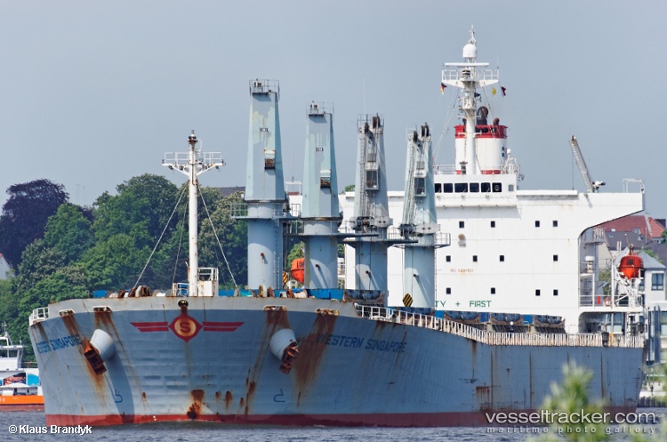 Manalagi-Samba - Bulk Carrier vessel