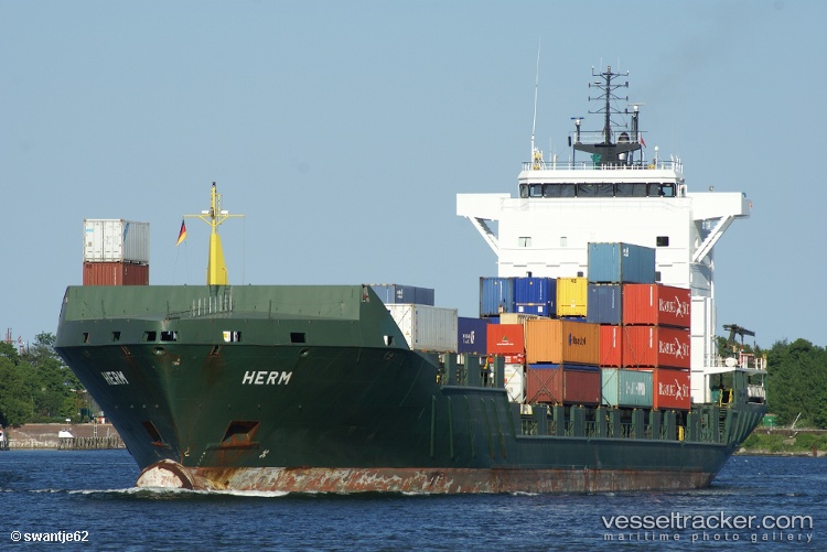 Energy - Container Ship vessel