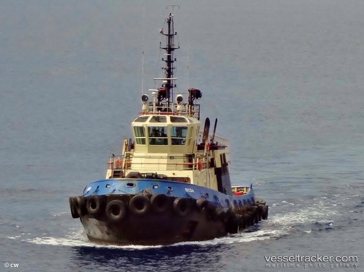 Ocoa - Tug