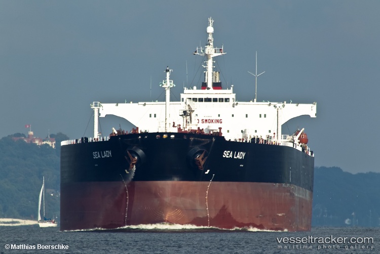 Lauryn - Crude Oil Tanker vessel