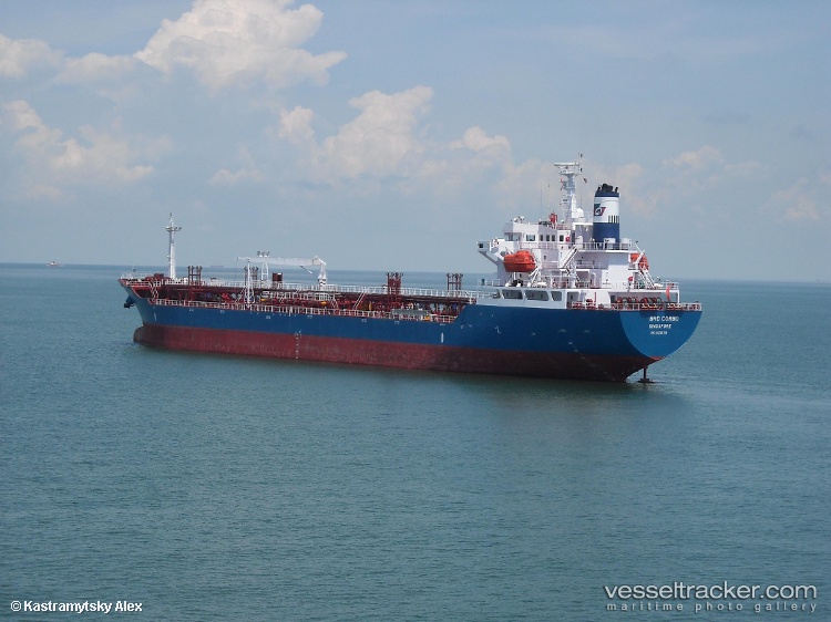 Bro-Combo - Oil Products Tanker vessel