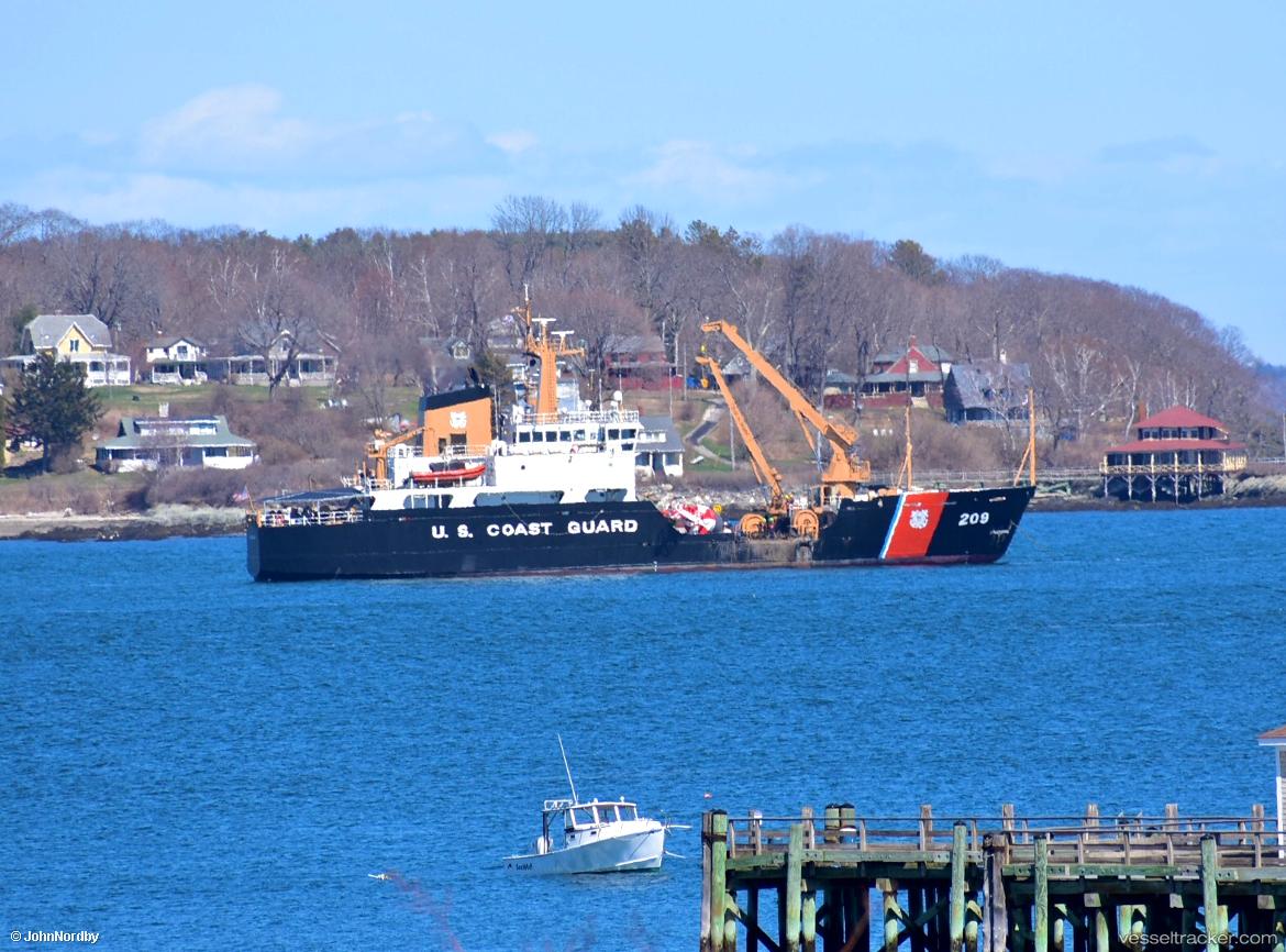 Cg-Sycamore - Buoy Lighthouse Vessel vessel