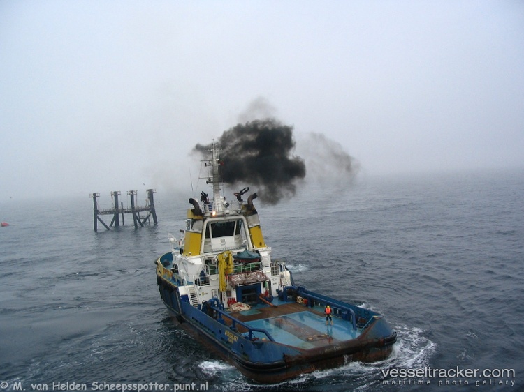 Mv-Joetek-Perelade - [tug.fire_fighting_tug] vessel