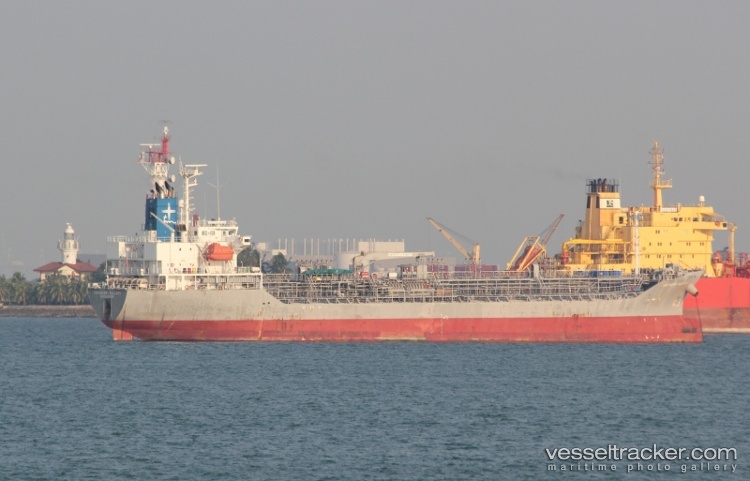 Quarterback-J - Chemical Oil Products Tanker vessel