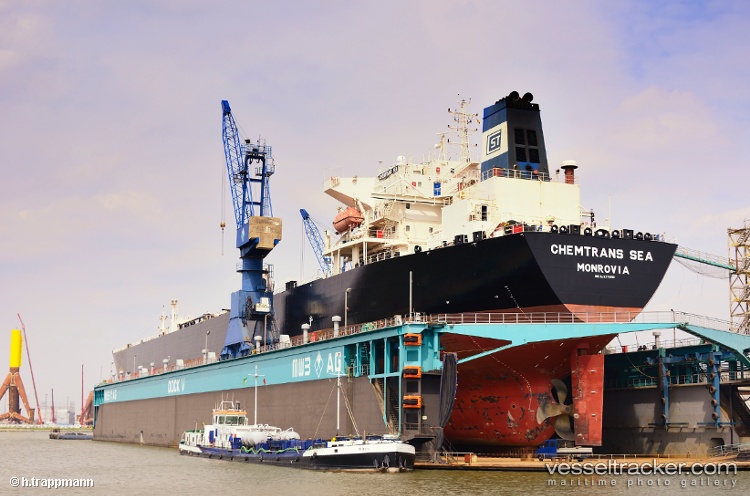 Nile - Crude Oil Tanker vessel