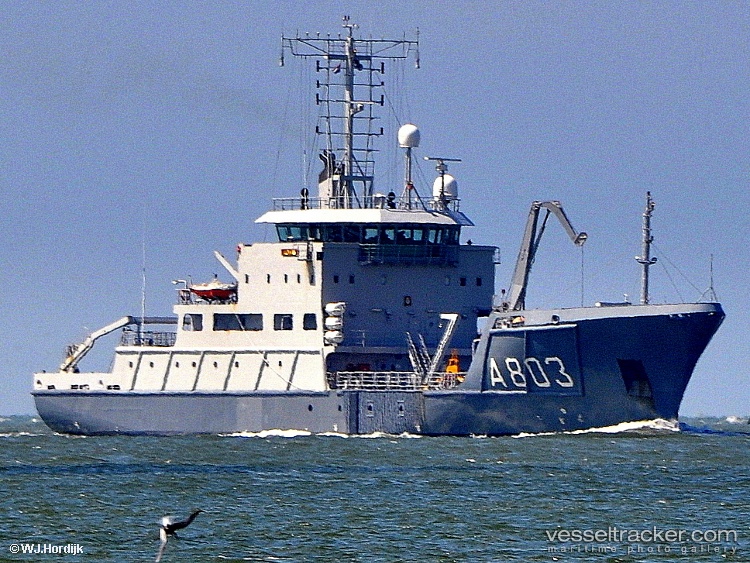 Hnlms-Luymes - Research Vessel vessel