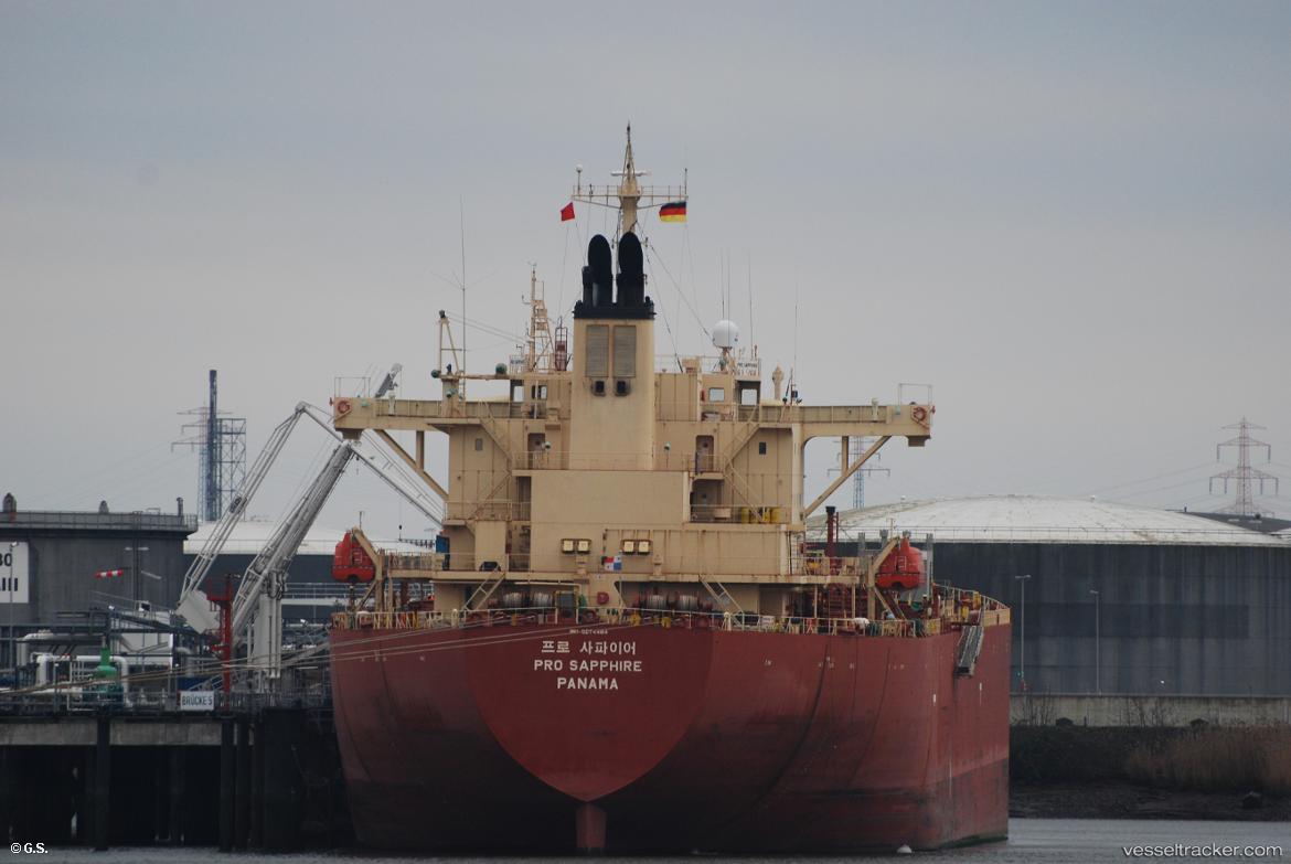 Willows - Oil Products Tanker vessel