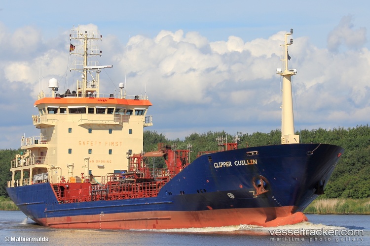 Tn-Luna - Chemical Oil Products Tanker vessel