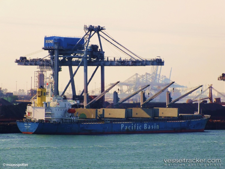 West-Bay - Bulk Carrier vessel