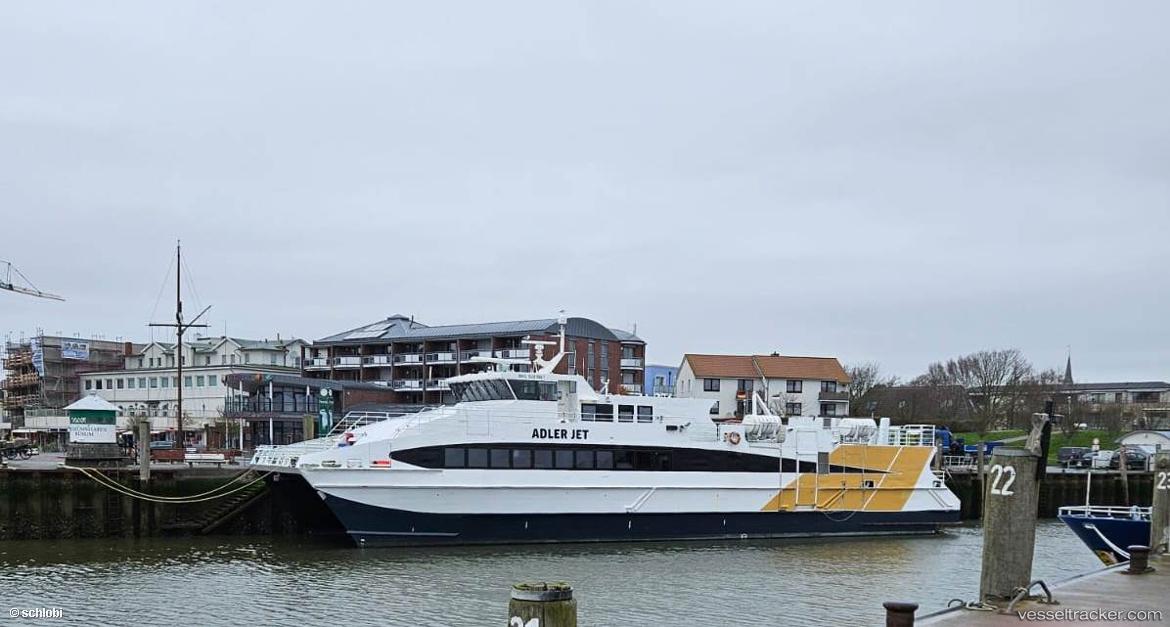 Krilo-Nord - Passenger Ship