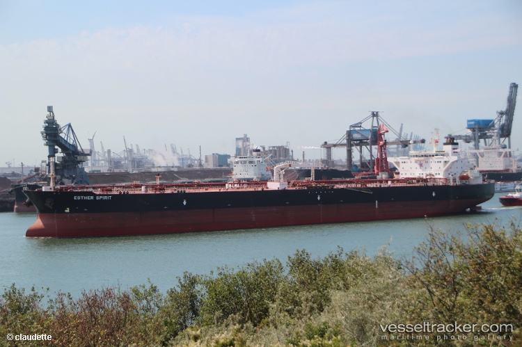 Apsogos - Crude Oil Tanker vessel