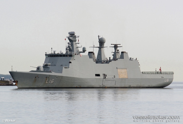 Hdms-Absalon - Service Ship vessel
