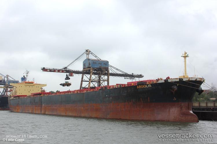 Lucky-Bella - Bulk Carrier