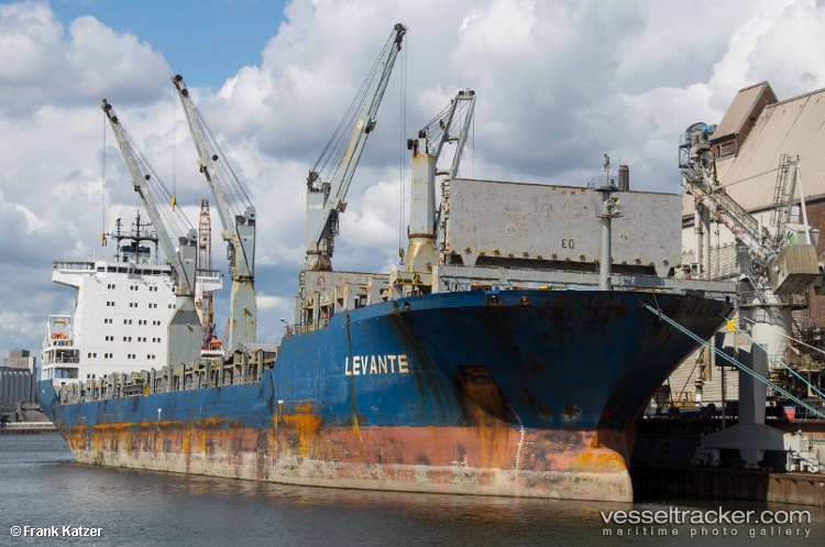 Uafl-Dubai - General Cargo Ship vessel