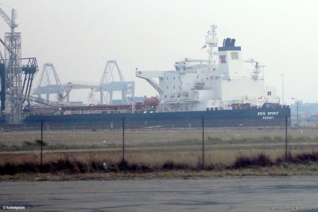 Breeze-Iii - Crude Oil Tanker vessel