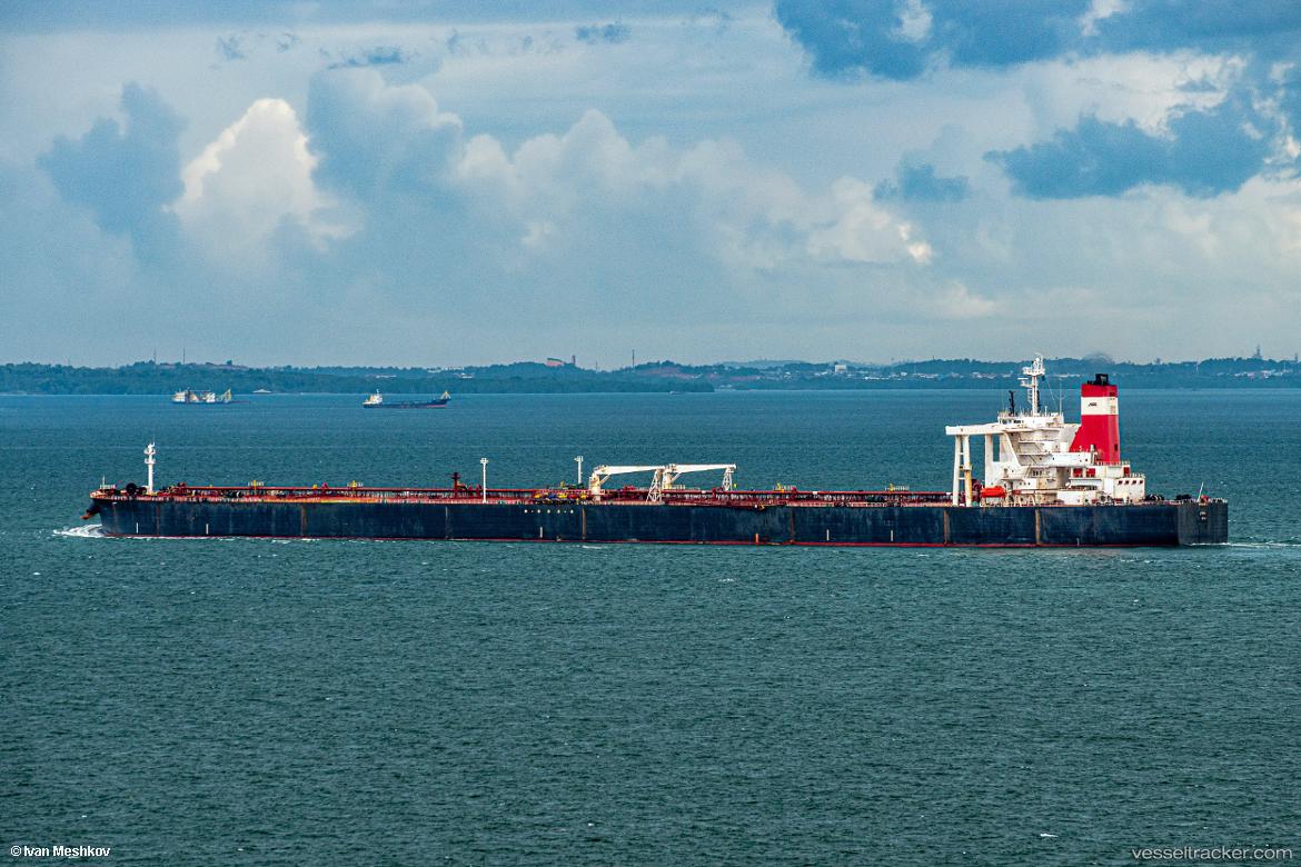 Titan - Crude Oil Tanker vessel