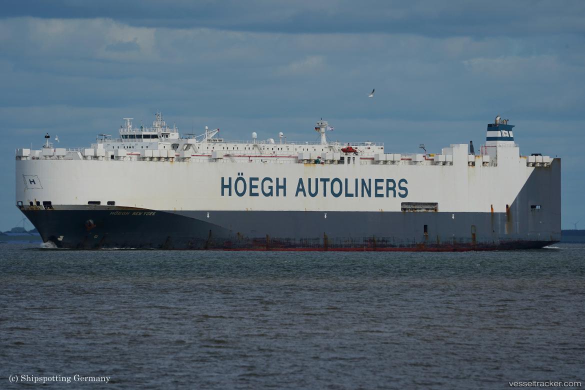 Liberty-New-York - Vehicles Carrier vessel