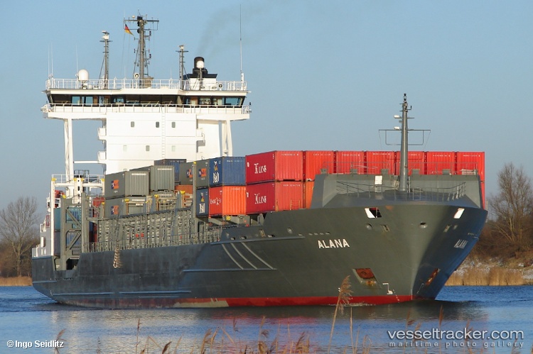 Alana - Container Ship vessel