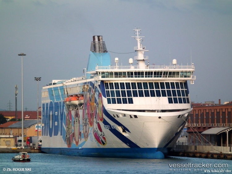 Moby-Aki - Passenger Ro Ro Cargo Ship vessel