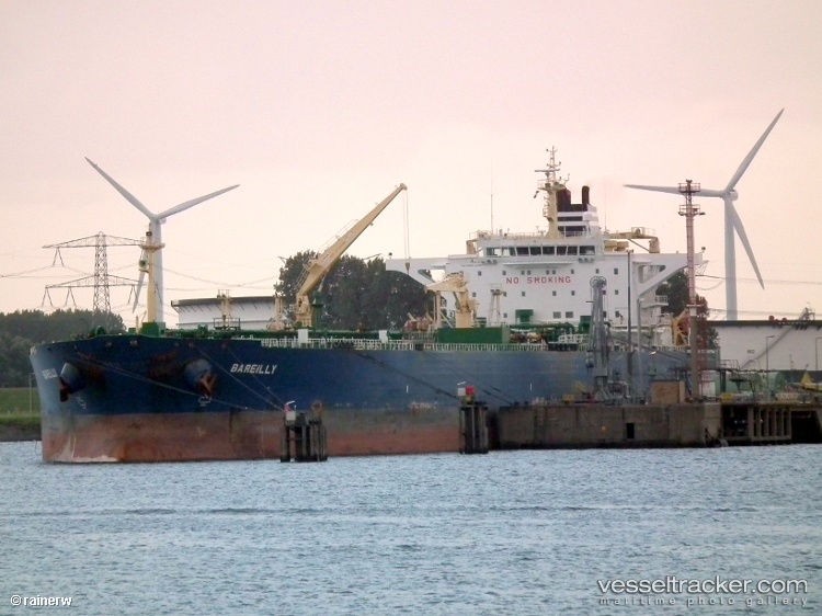 Aquatica - Crude Oil Tanker vessel