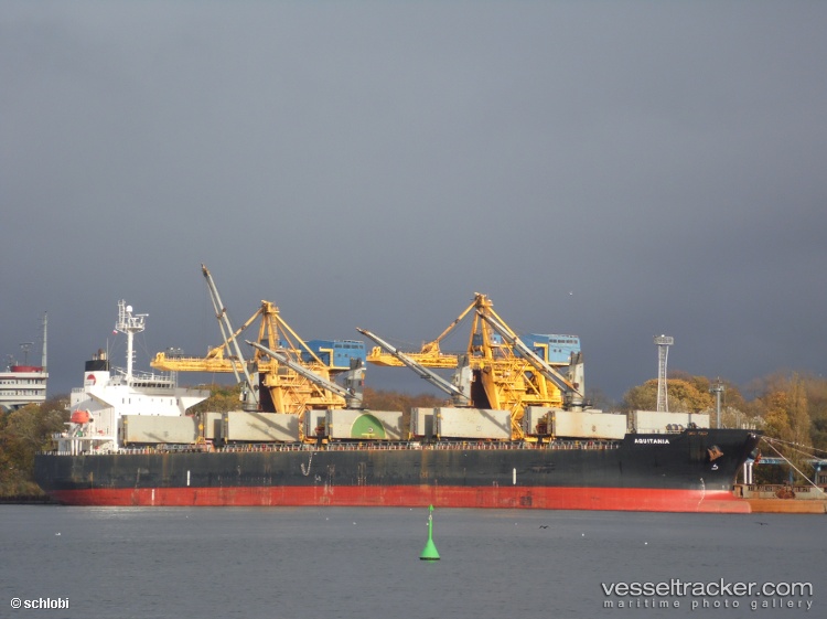 Aquitania - Ore Carrier vessel