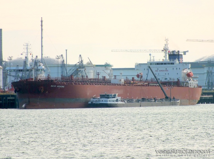 Nave-Ariadne - Crude Oil Tanker vessel