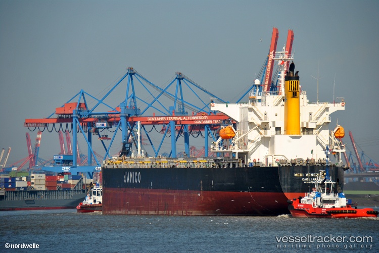 Hoanh-Son-Universe - Bulk Carrier vessel