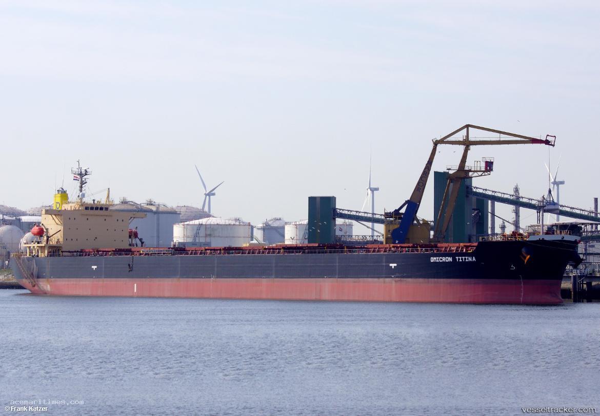 Omicron-Titina - Bulk Carrier