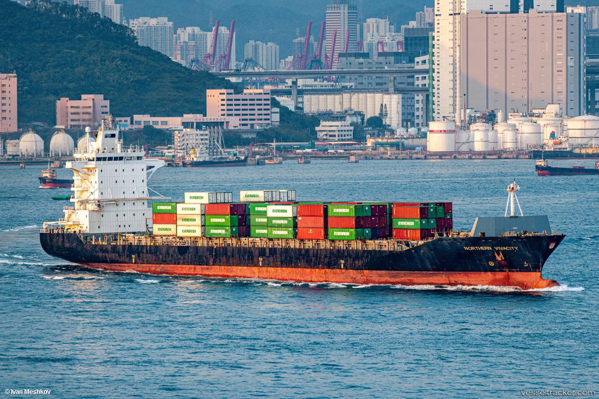 Chiquita-Explorer - Container Ship vessel