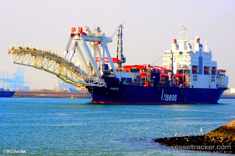 Audacia - Pipe Layer vessel