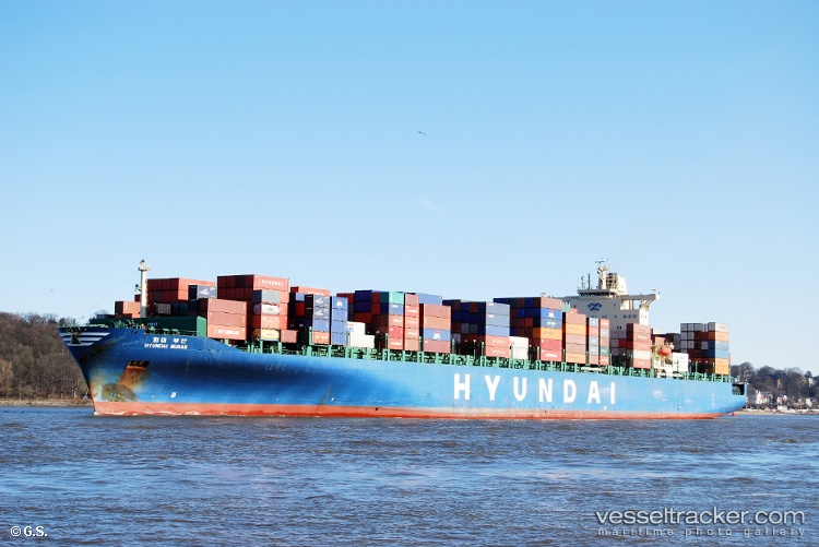 Hyundai-Busan - Container Ship vessel