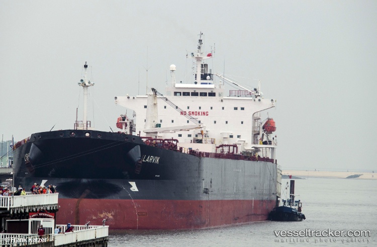 Larvik - Crude Oil Tanker vessel