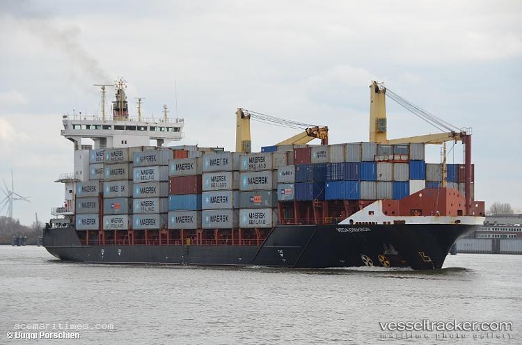 Medkon-Ana - Container Ship