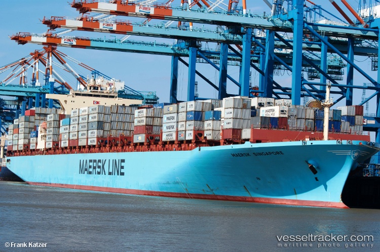 Maersk-Singapore - Container Ship vessel