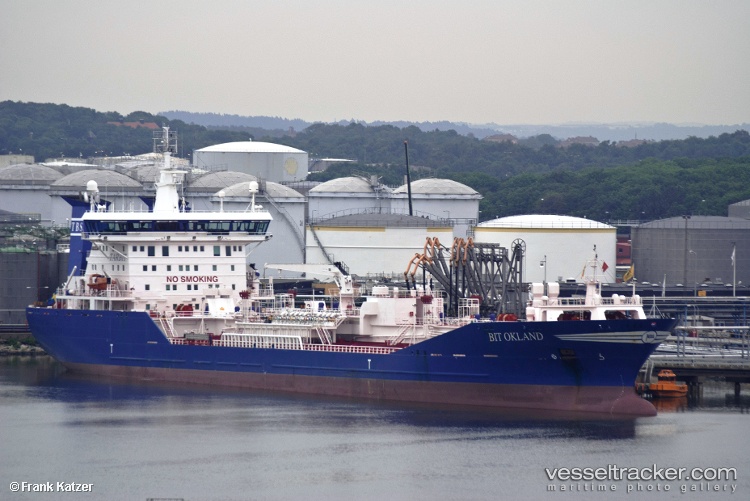 Global-Dignity - Chemical Oil Products Tanker vessel