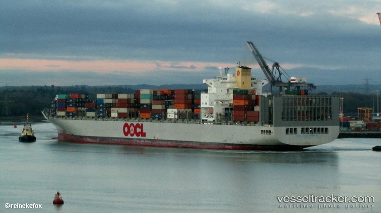 Oocl-Southampton - Container Ship