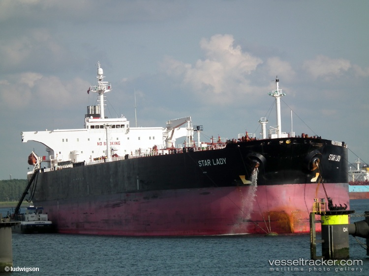 Reinel - Crude Oil Tanker vessel