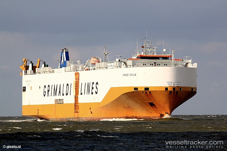 Grande-Sicilia - Vehicles Carrier vessel