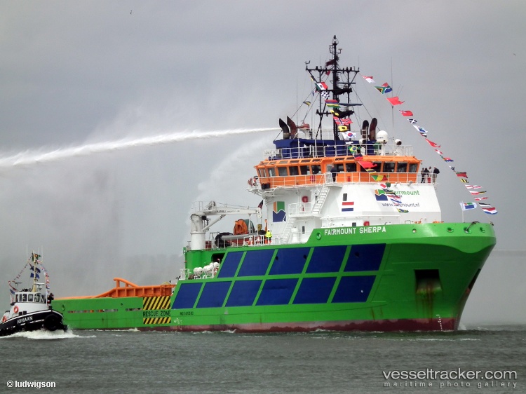 Boka-Sherpa - Service Ship vessel