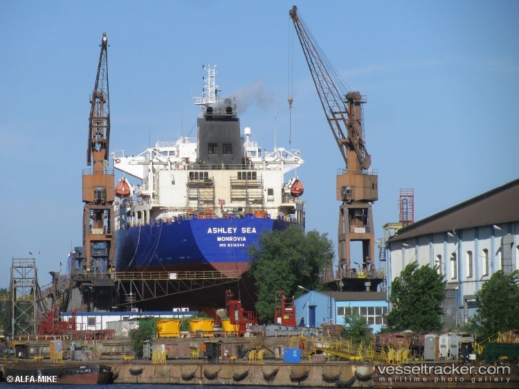 Radiant-Sea - Crude Oil Tanker vessel