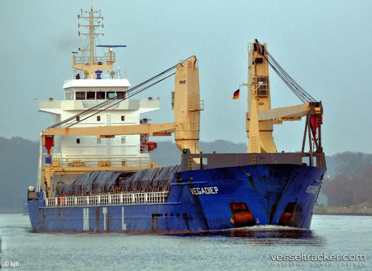 Anka-Blue - Deck Cargo Ship vessel