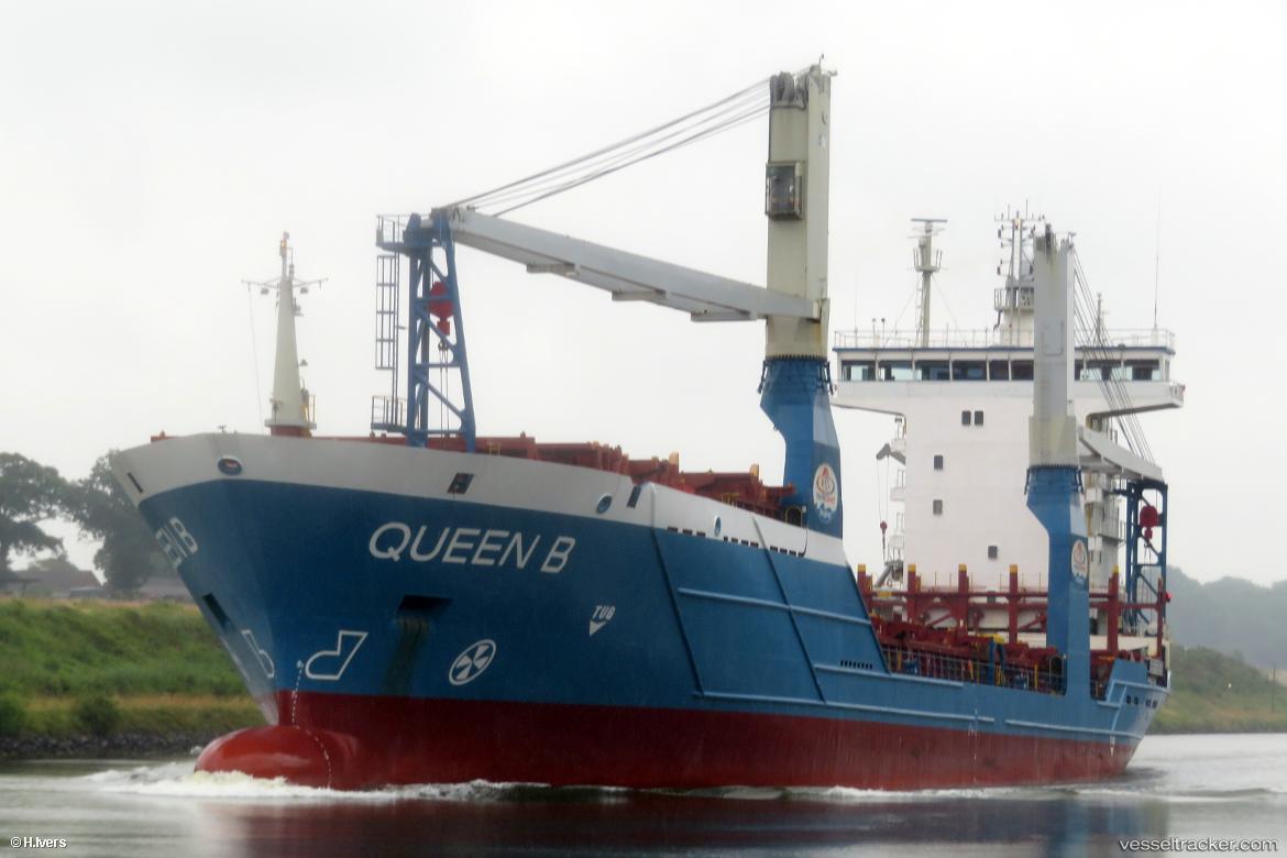 Queen-B - Container Ship vessel